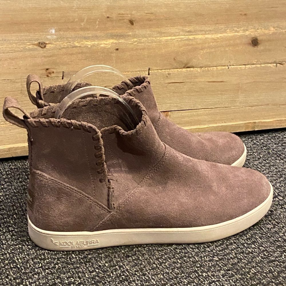 ✅Koolaburra by Ugg Sneaker bootie taupe leather Sz 8